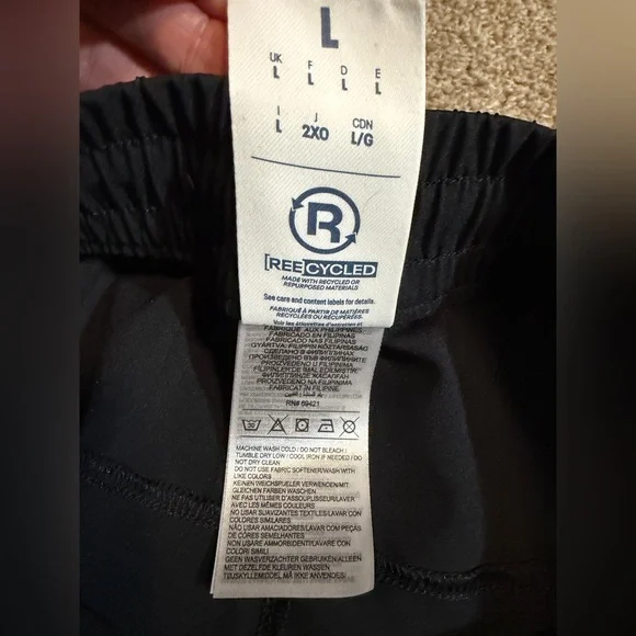 Reebok Men's large black Athletic Shorts - Picture 4 of 6